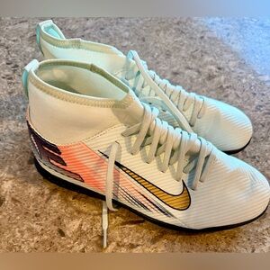 NIKE ZM SUPERFLY CR7 10 ACADEMY INDOOR SOCCER SHOES, YOUTH SZ 5